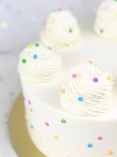 6 inch Minimalist Buttercream Cake